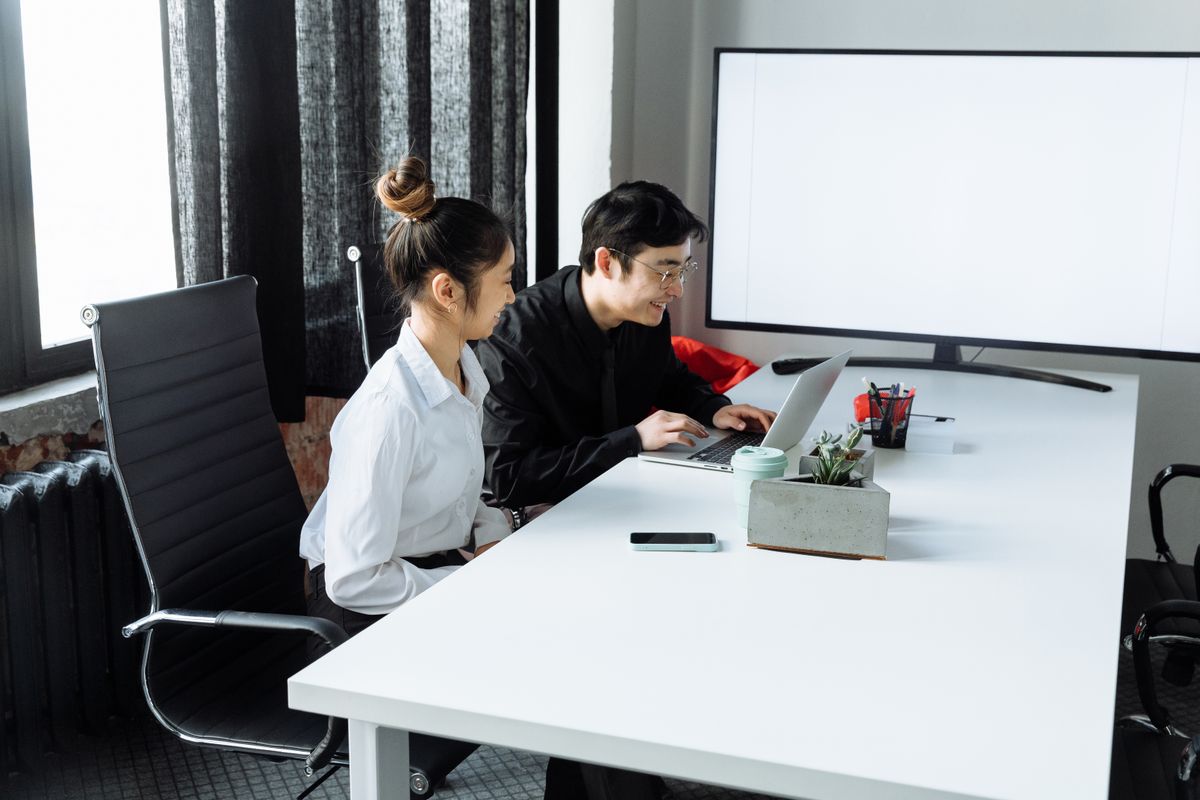 Virtual assistant role